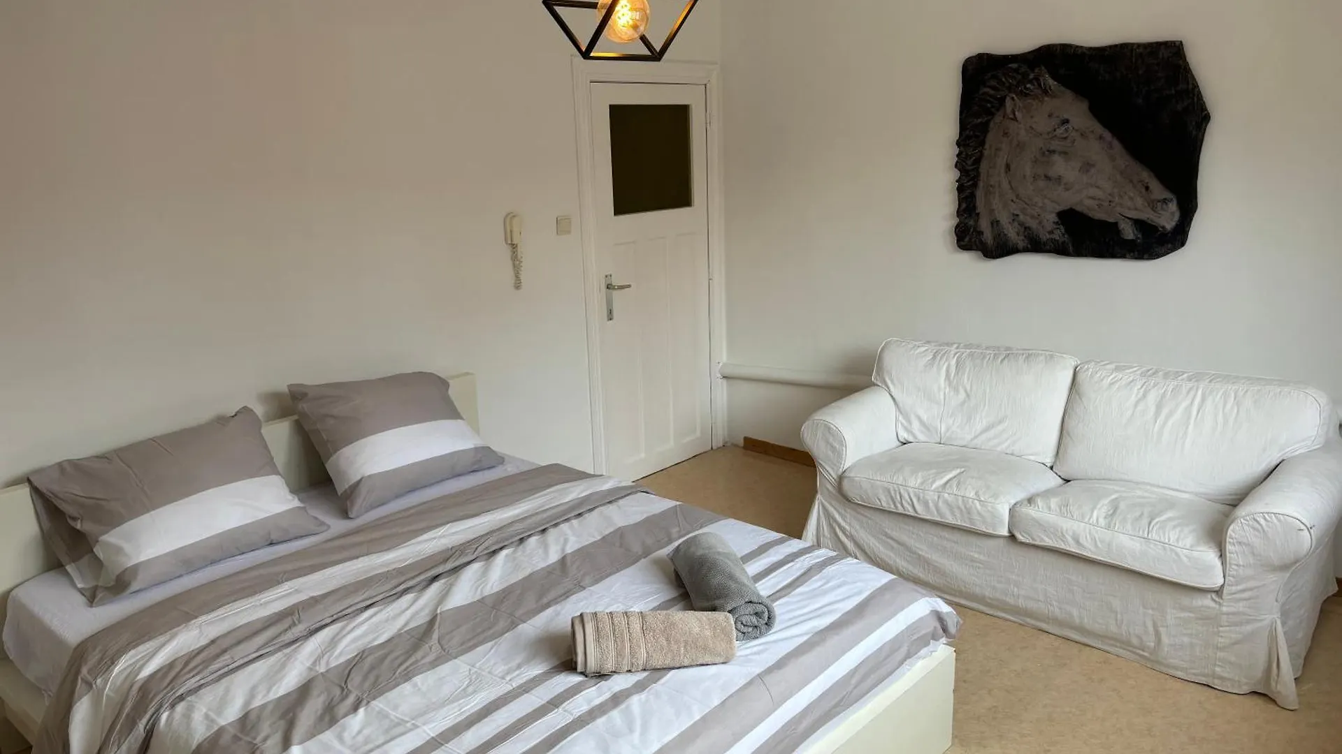 Maison Ameluan Apartment Brussels Belgium